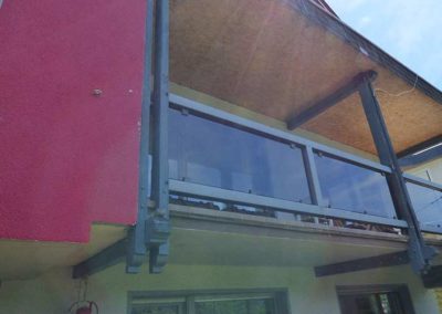 Blick auf das Haus von der Terrasse